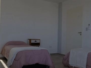 SE VENDE CASA DE 3 DORM, EN PUERTO DEL AGUILA