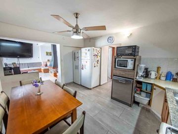 EN VENTA CASA DE 4 DORMITORIOS EN ALTO VERDE