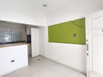 VENTA PH 2 AMBIENTES EN LINIERS
