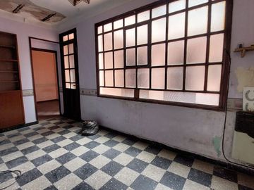 VENTA PH 3 AMB PATIO Y TERRAZA A RECICLAR LINIERS
