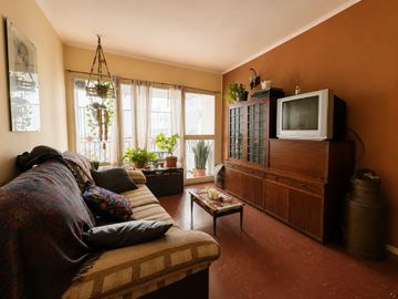 VENTA DEPARTAMENTO 4 AMB/BALCON -APTO CREDITO-