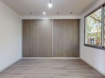 VENTA CASA CON PILETA A ESTRENAR - LA CANDIDA