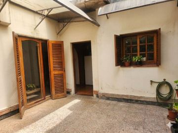 VENTA CASA 4 AMB COCH PATIO TERRAZA VERSALLES