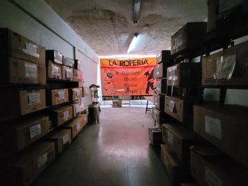 Local a la calle en alquiler en Av. Forest