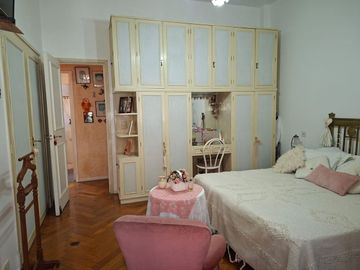 VENTA AMPLIO PH 4 AMB. EXC ESTADO CABALLITO