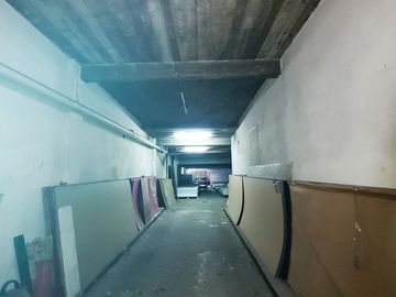 Garage c/8 cocheras cubier.Comercial.San Cristobal