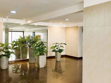 VENTA DPTO 4 AMB COCHERA BALCON LUMINOSO BALVANERA