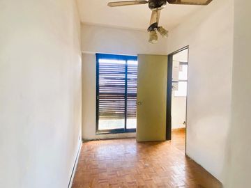VENTA DPTO 4 AMB COCHERA BALCON LUMINOSO BALVANERA