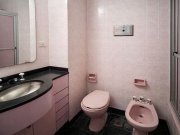 VENTA DEPTO. 4 AMB C/ DEPENDENCIA COCHERA | FLORES
