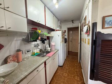 Venta depto 4 ambientes con cochera en Palermo
