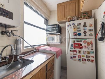 VENTA 2 AMBIENTES EN  ZONA ESTRATÉGICA DE FLORES