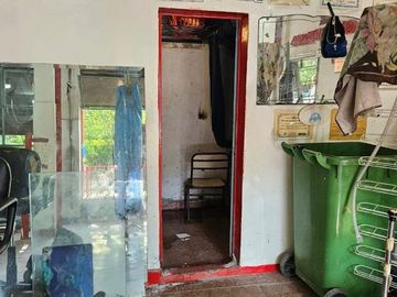 VENTA LOCAL FLORES SUR  IDEAL DEPOSITO