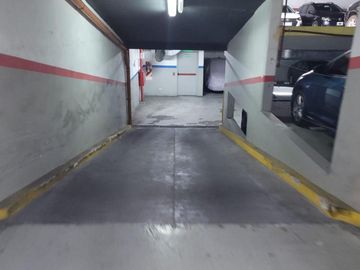 Venta de Cochera Cubierta en Belgrano