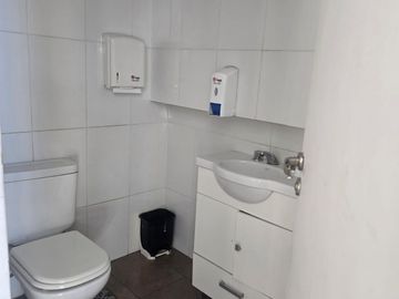 Depto 2 amb en venta con cochera Parque Chacabuco