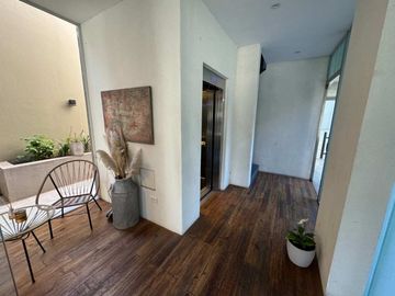 VENTA 2 AMB BCON COCHERA ESTRENAR  QUILMES CONESA