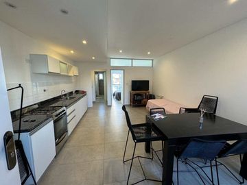 VENTA 2 AMB BCON COCHERA ESTRENAR  QUILMES CONESA
