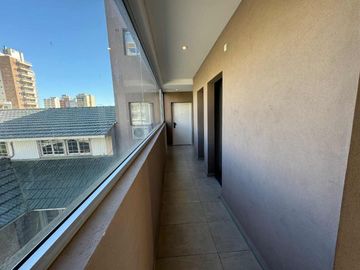 VENTA 2 AMB BCON COCHERA ESTRENAR  QUILMES CONESA