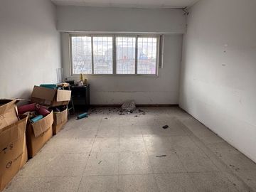 Venta GALPÓN + VIVIENDA | IDEAL PYME O DEPÓSITO |