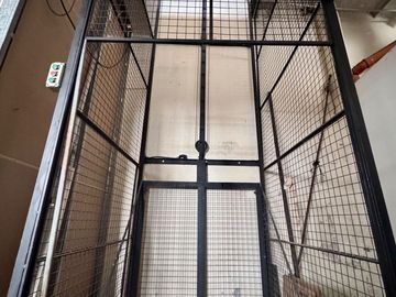 Venta GALPÓN + VIVIENDA | IDEAL PYME O DEPÓSITO |