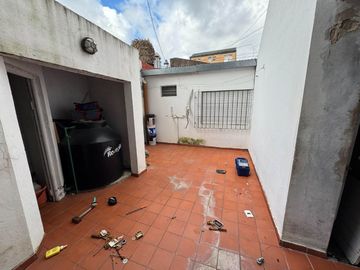 VENTA PH 4 AMB PATIO TERR RECICLAR QUILMES CENTRO