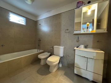 VENTA PH 4 AMB PATIO TERR RECICLAR QUILMES CENTRO