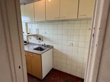 VENTA 2 AMBIENTES CON BALCON CORRIDO VILLA CRESPO