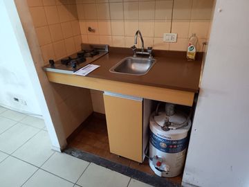 VENTA MONOAMBIENTE CON BALCON RETIRO