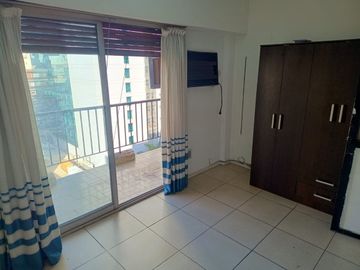 VENTA MONOAMBIENTE CON BALCON RETIRO