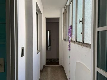 SEMIPISO 6 AMB TODOS LUMINOSOS FRENTE BELGRANO