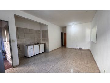 Alquiler depto 2 amb - Moreno- Lado Sur