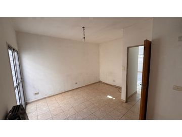 Alquiler depto 2 amb - Moreno- Lado Sur
