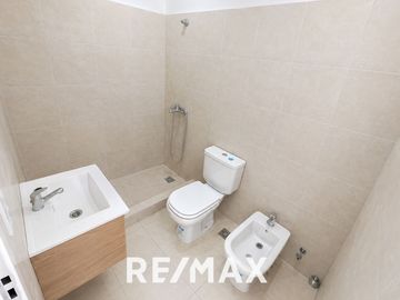 Venta depto. 3 amb. terraz BalconParque Patricios,