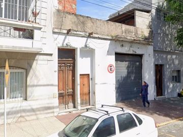 VENTA DEPOSITO O GALPON 146M2 CUBIERTOS