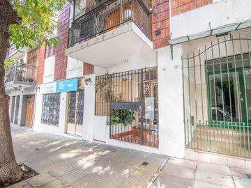 VENTA MONOAMBIENTE BARRACAS LUMINOSO