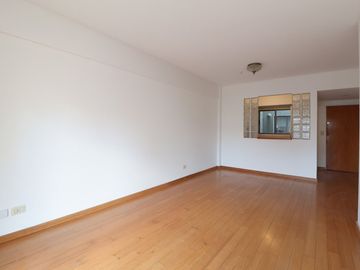 Departamento 3 Ambientes Venta Belgrano Cochera