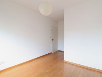 Departamento 3 Ambientes Venta Belgrano Cochera