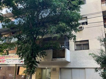 VENTA DEPARTAMENTO 4 AMBIENTES BALCÓN Y COCHERA