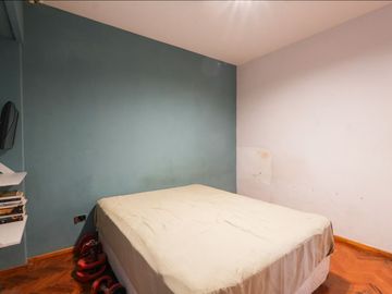 VENTA DEPARTAMENTO 4 AMBIENTES BALCÓN Y COCHERA