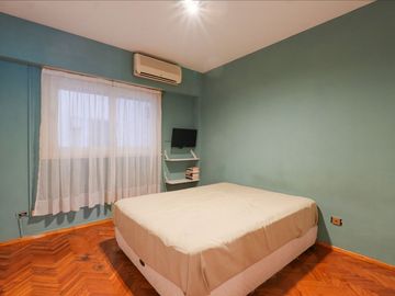 VENTA DEPARTAMENTO 4 AMBIENTES BALCÓN Y COCHERA