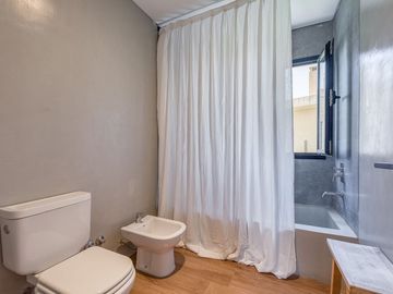 Venta Casa vista laguna 4 ambientes San Sebastián