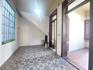 PH 5 Ambientes con Patio y Entrada Independiente