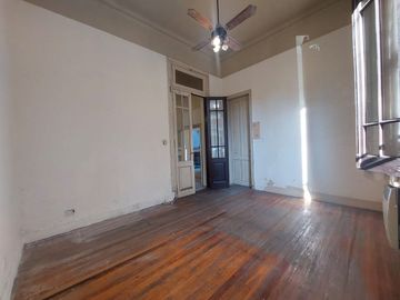 PH 5 Ambientes con Patio y Entrada Independiente