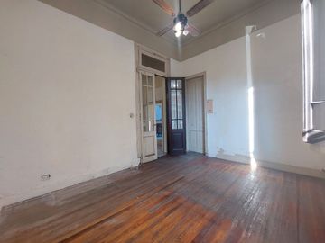 PH 5 Ambientes con Patio y Entrada Independiente