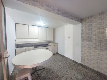 PH 5 Ambientes con Patio y Entrada Independiente