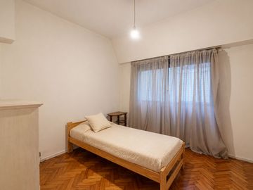 VENTA DEPTO 2 AMB. CON BALCÓN EN RECOLETA - 46m2