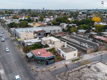 VENTA GALPÓN EN BERAZATEGUI DE 2536 M2 TOTALES