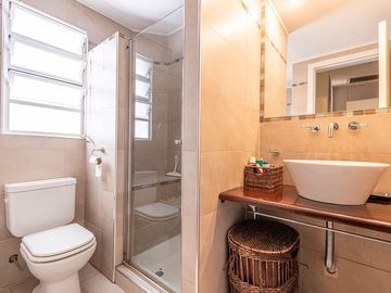 PH tipo casa, terraza y cochera 248m2 Apto Crédito