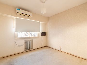 4 AMB C/DEP. 90M2. PALLIER PRIVADO. PISO ALTO.