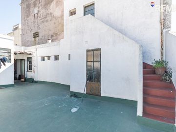 VIVIENDA DE ESTILO TERRAZA- ENTRADA INDEPENDIENTE