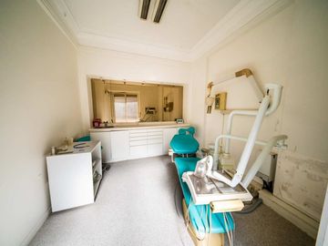 VENTA DPTO 5 AMB de CATEGORIA - c/RENTA - RECOLETA
